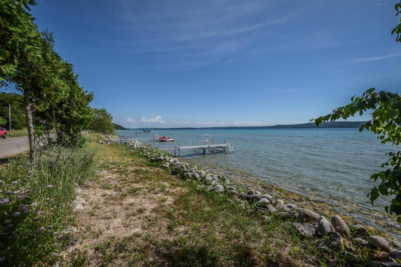 Dune Grass Shores Beulah Buitenkant foto